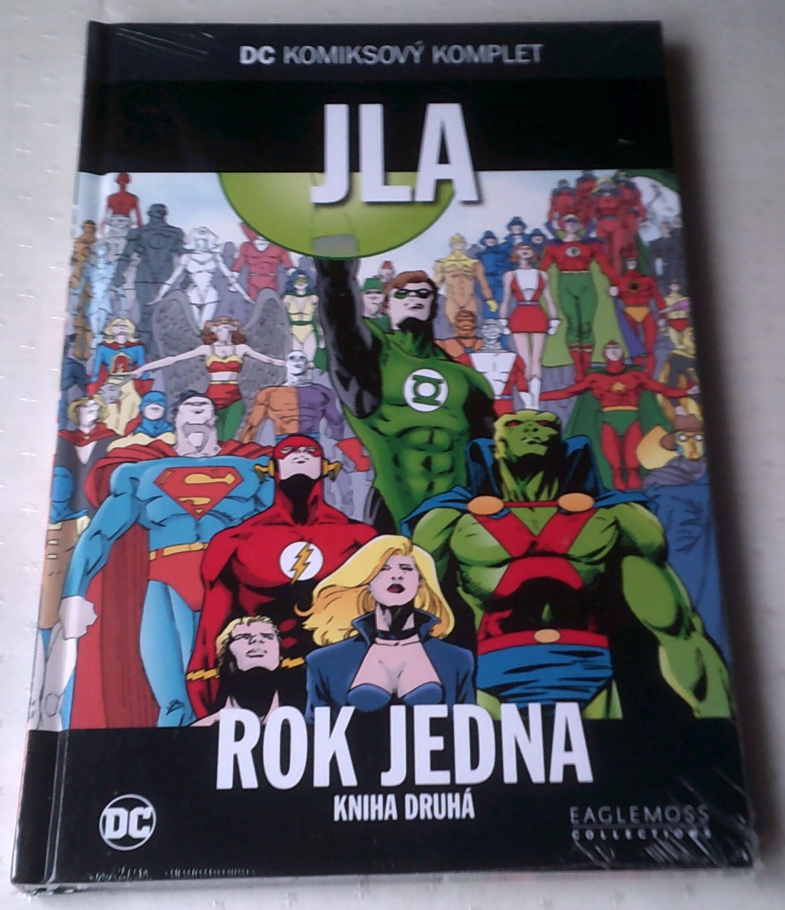 DC 015: JLA: Rok jedna, kniha druhá